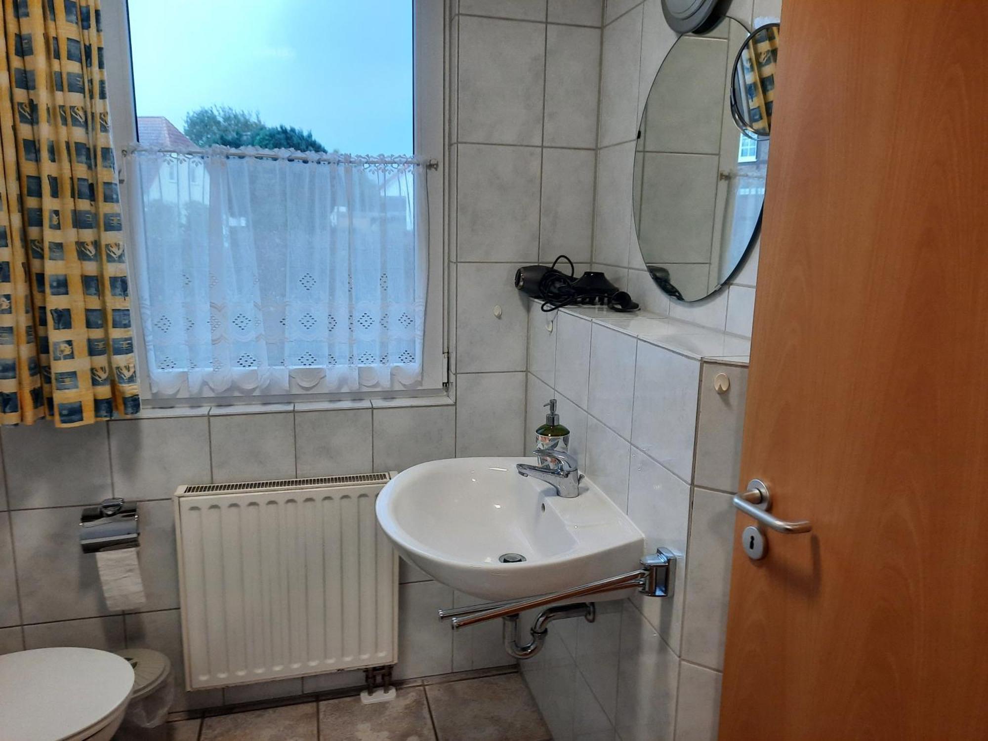 Ferienhaus Sasse Ferienwohnungen Mit Garten & Grill Molschow Phòng bức ảnh